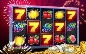 Layar permainan Teen Patti dengan dealer live miniclip